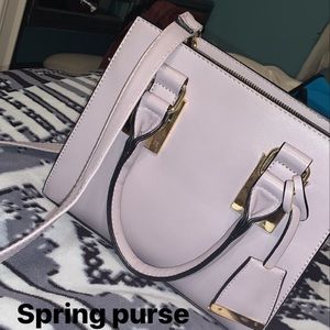 Spring purse